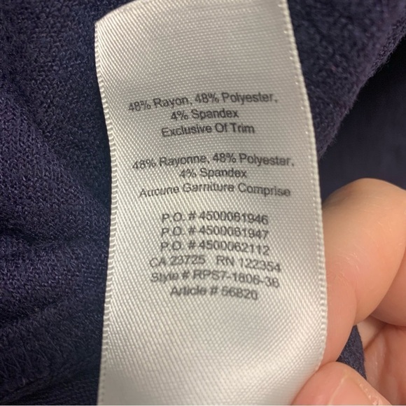 Aritzia Wilfred Free V Neck Sweater Lightweight Blue Rayon Blend - Picture 4 of 9